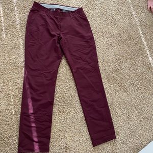 New Maroon Under Armour Golf Pants